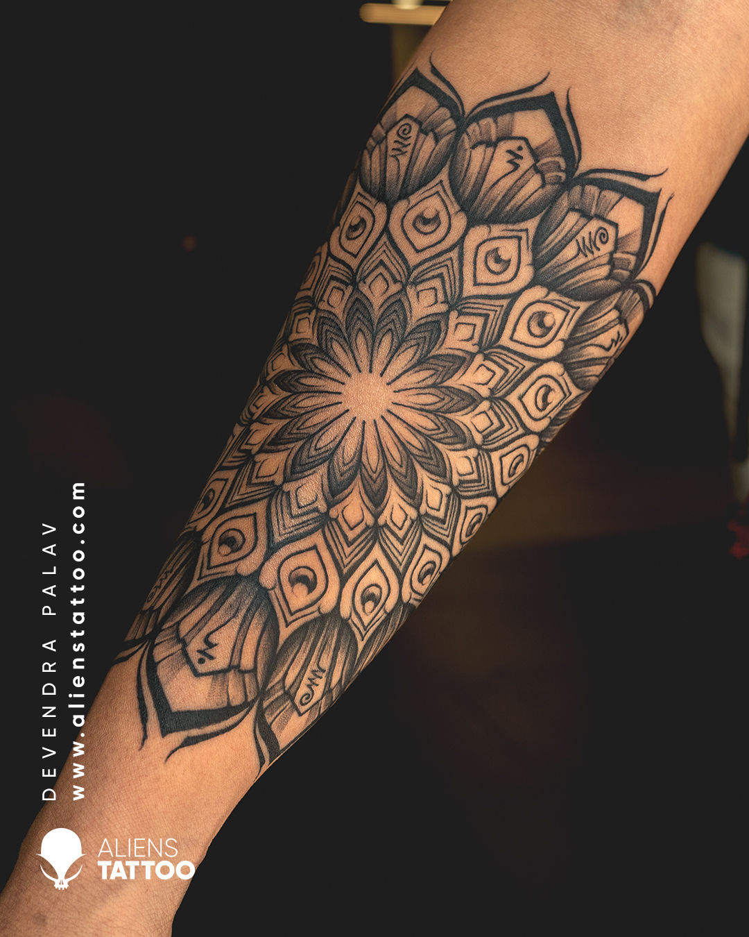Mandala_tattoo_by_devendra_palav_at_aliens_tattoo_india_