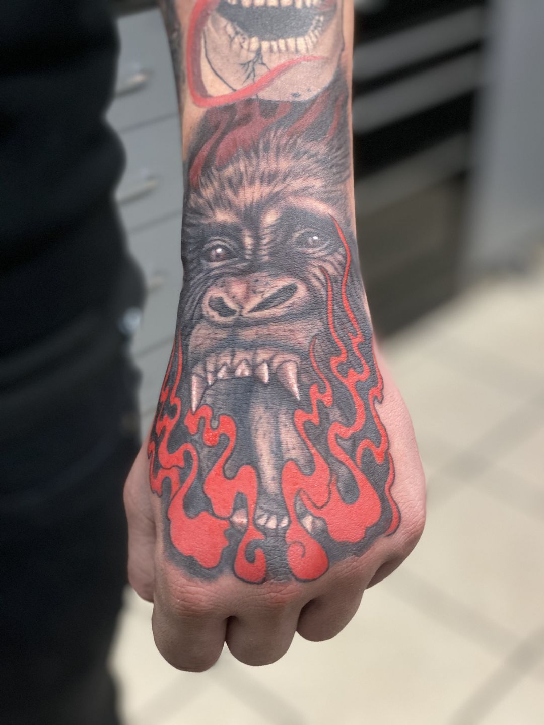 Ac0a7646-cfa5-46f6-b38e-ad7baee67fa3