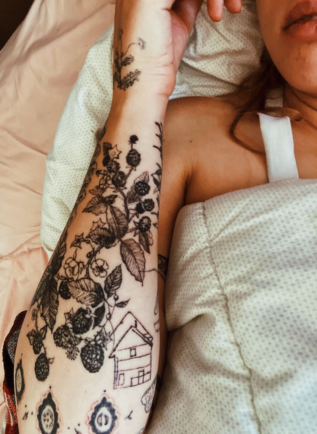 9dccf0ab-6657-4fbb-8804-ad72532be14d-c39a1ffd-11d1-43e8-bf3c-6467cfb030ce