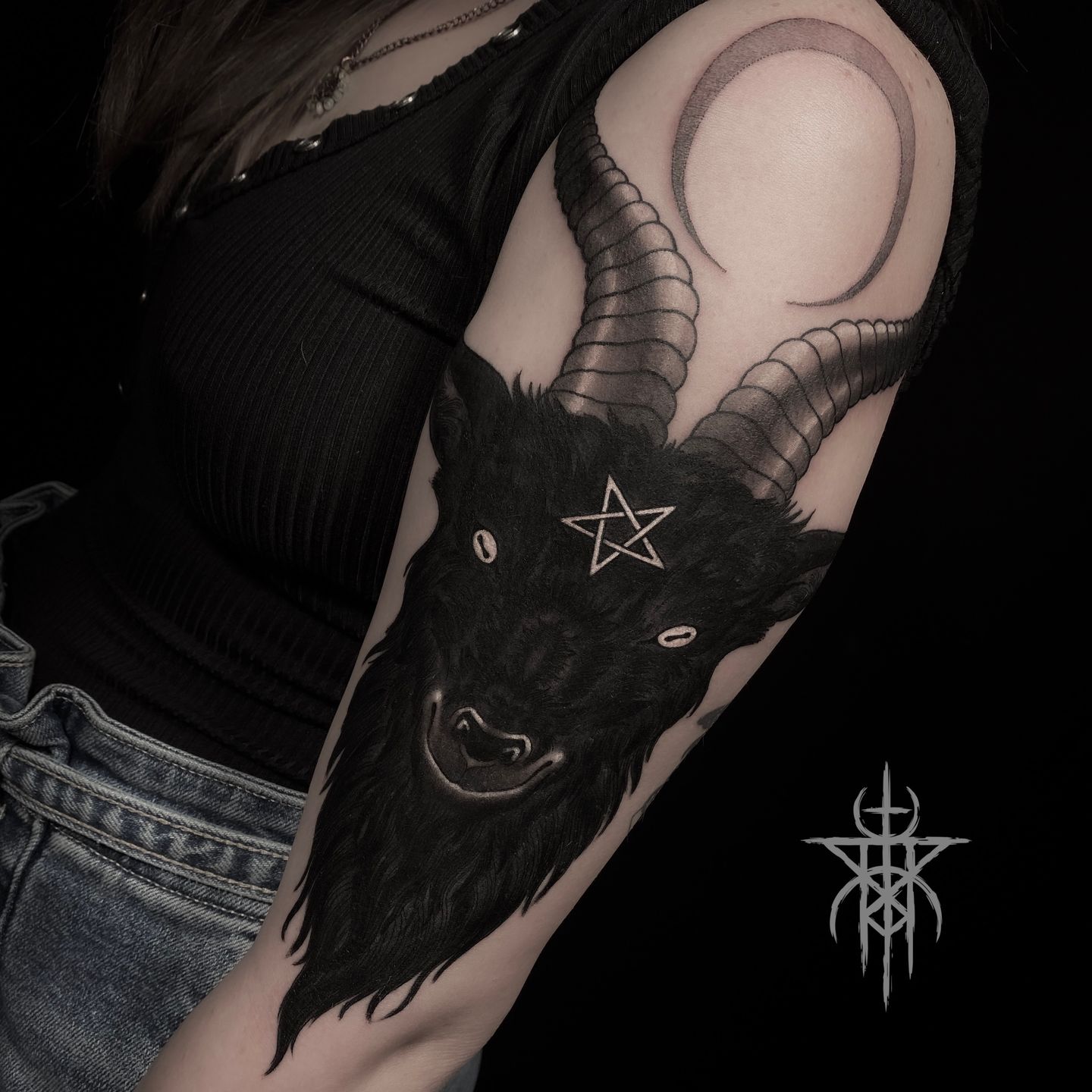 0f580500-4d25-485f-9cff-6ce50ec71437