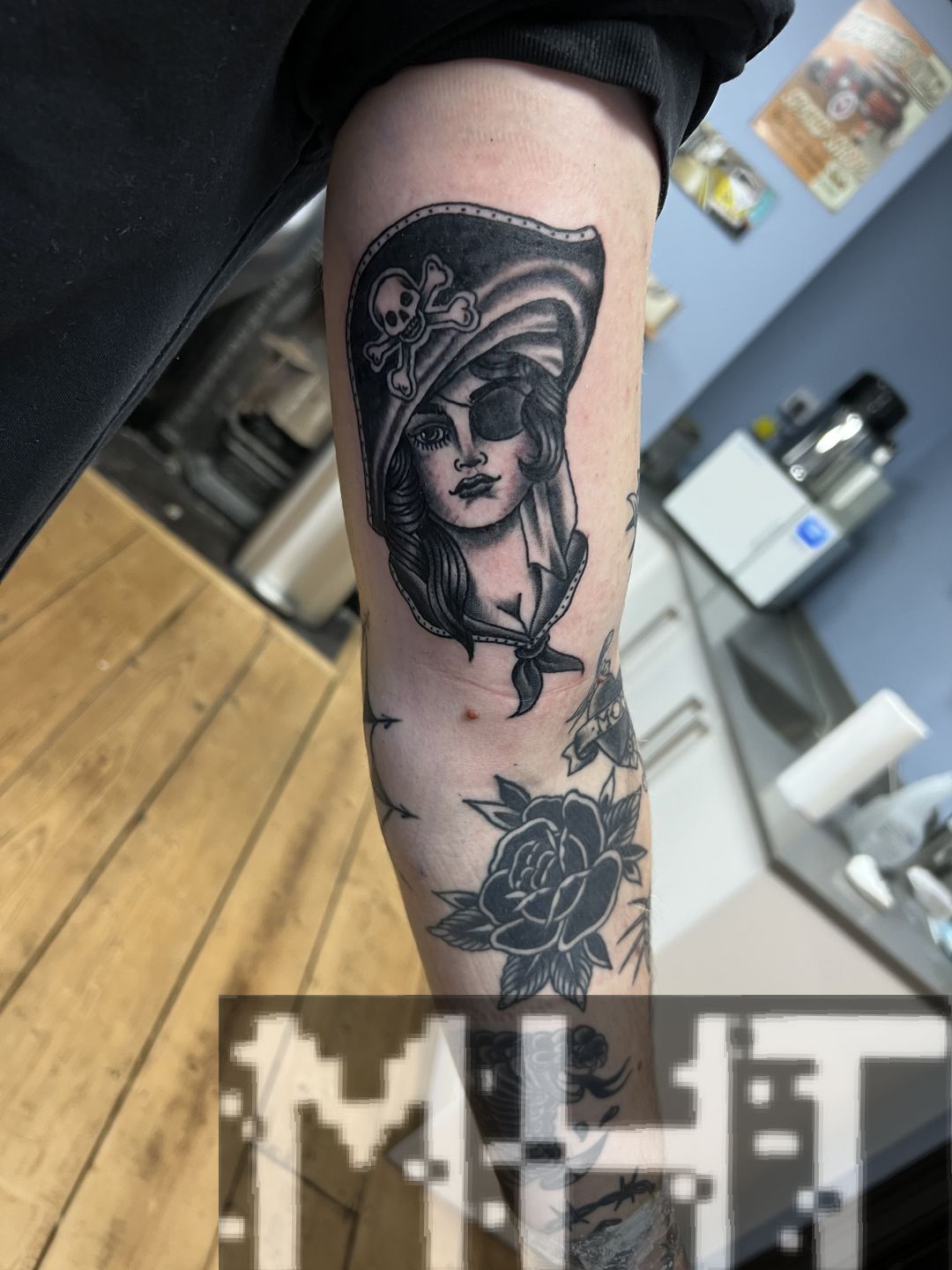 32286f64-832f-48bb-bd6d-b865a6f4b64f