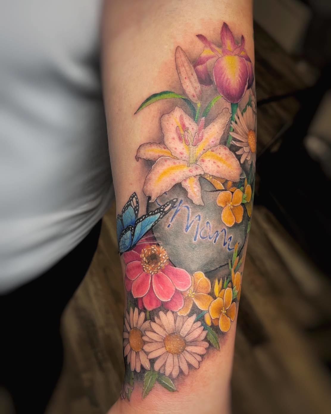 350279353_1340716880185558_4408810625463126810_n