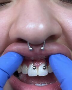 Abyss-art-studio_piercing-service_03-240x300