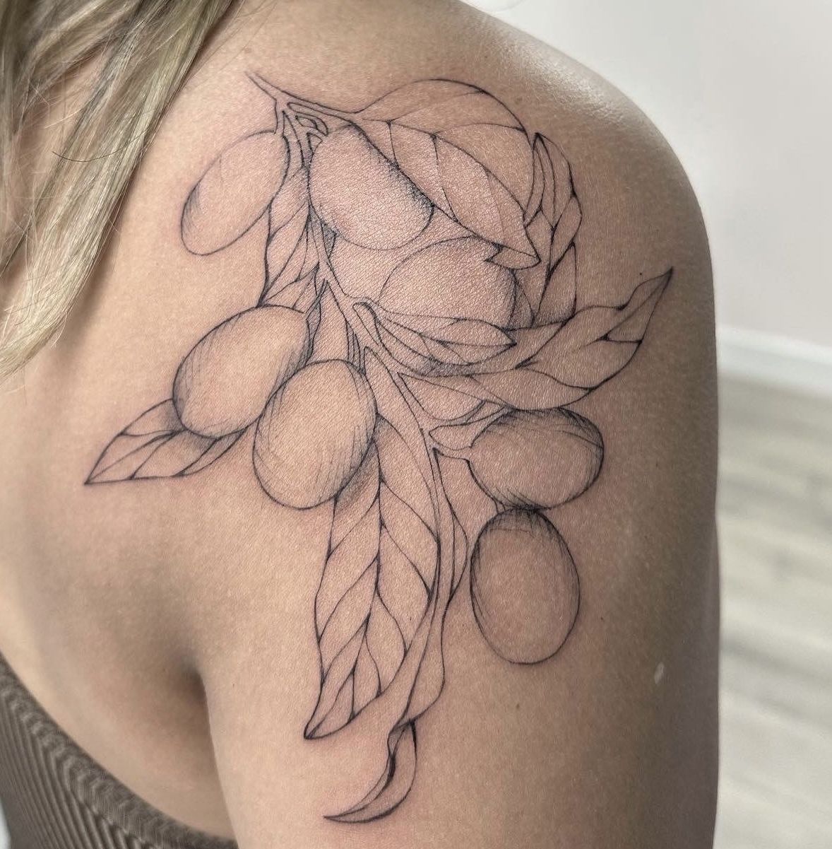 2203dda1-dbe9-441a-9aea-e2eff4d531fc