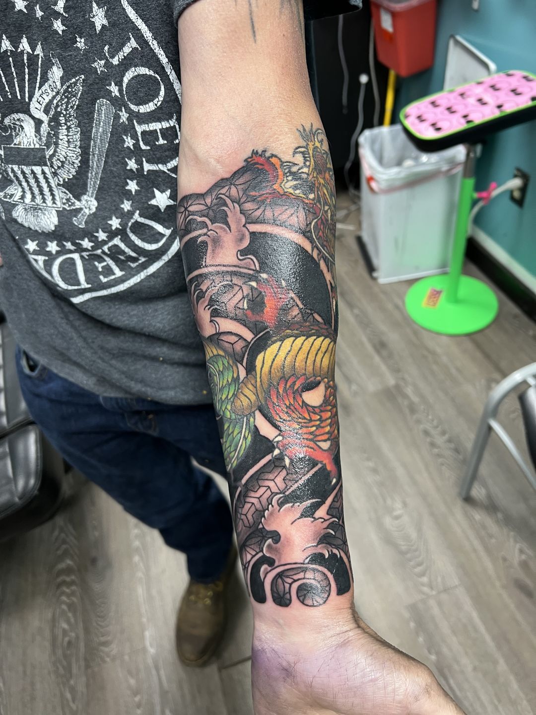 Cdef256b-dc43-4585-965f-8555a712b600