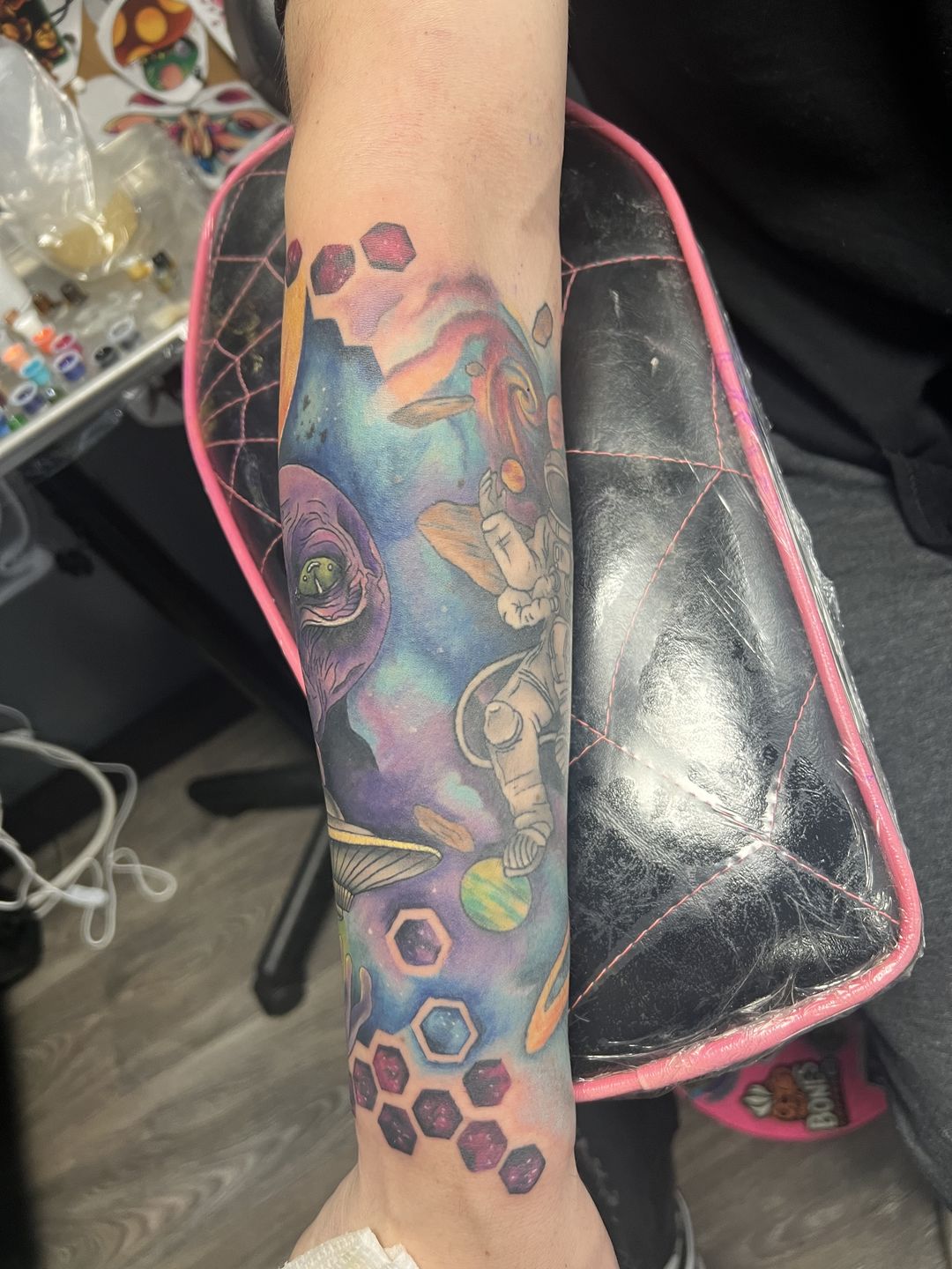 5b8b8abb-73e5-41e3-b0a7-adc53b51b336